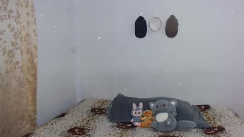 sam__cute online show from 12/16/25, 03:22