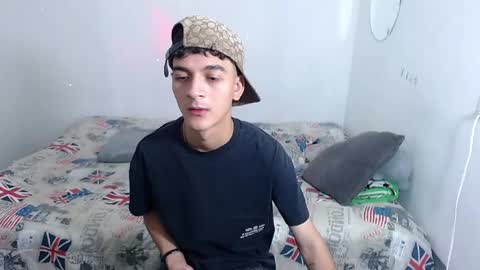 sam__cute online show from 04/25/26, 01:19