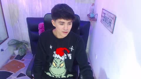 Snapshot of sam_daves chatting on 02/01/25, 01:20 Sam online show from 02/01/25, 01:20