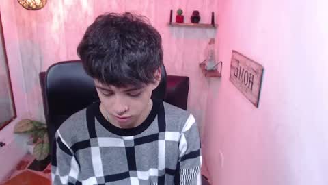 Snapshot of sam_daves chatting on 02/13/25, 01:15 Sam online show from 02/13/25, 01:15