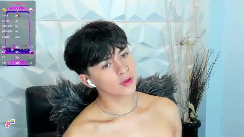 Snapshot of sam_daves_ chatting on 09/13/25, 02:06 Sam online show from 09/13/25, 02:06