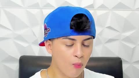 Sam online show from 11/25/25, 02:17