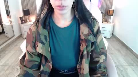 Snapshot of sam_mansson66 chatting on 01/22/25, 12:06 SAM MANSON online show from 01/22/25, 12:06