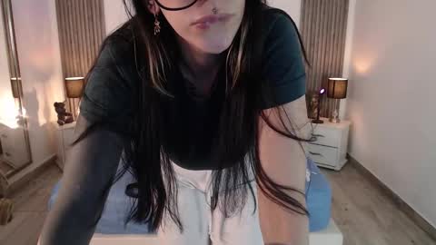 Snapshot of sam_mansson66 chatting on 01/29/25, 07:11 SAM MANSON online show from 01/29/25, 07:11