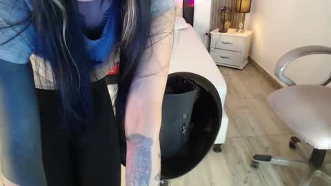 Snapshot of sam_mansson66 chatting on 01/31/25, 07:08 SAM MANSON online show from 01/31/25, 07:08