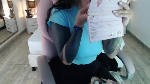 Snapshot of sam_mansson66 chatting on 02/22/25, 12:19 SAM MANSON online show from 02/22/25, 12:19