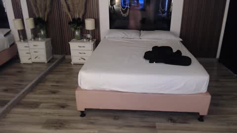 Snapshot of sam_mansson66 chatting on 10/27/25, 12:42 SAM MANSON online show from 10/27/25, 12:42