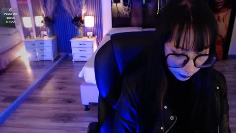 Snapshot of sam_mansson66 chatting on 11/27/25, 09:28 SAM MANSON online show from 11/27/25, 09:28