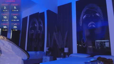 Snapshot of sam_mansson66 chatting on 12/03/25, 03:43 SAM MANSON online show from 12/03/25, 03:43