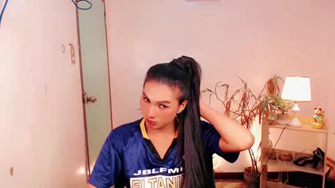 Snapshot of sam_mitinair chatting on 12/03/24, 04:06 sam online show from 12/03/24, 04:06