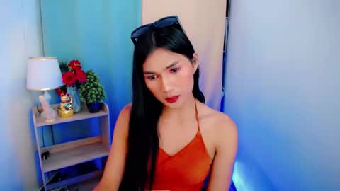 Snapshot of sam_mitinair chatting on 01/08/25, 03:28 sam online show from 01/08/25, 03:28