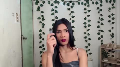 Snapshot of sam_mitinair chatting on 02/18/25, 10:38 sam online show from 02/18/25, 10:38