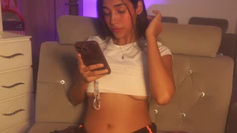 Snapshot of sam_robert17 chatting on 01/09/26, 06:53 Samantha Roberts online show from 01/09/26, 06:53