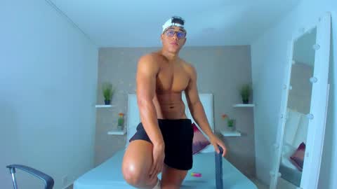 sam_rouge online show from 02/23/25, 08:55