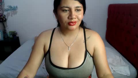 sam_sexyy2 online show from 11/14/25, 07:01