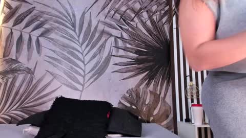 Samaantha  online show from 02/22/25, 11:57