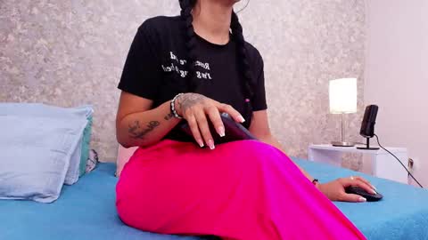 Samanta online show from 02/11/25, 11:54