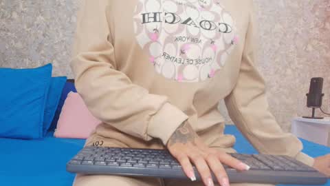 Samanta online show from 02/15/25, 11:50