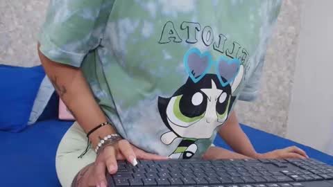 Samanta online show from 02/27/25, 11:52