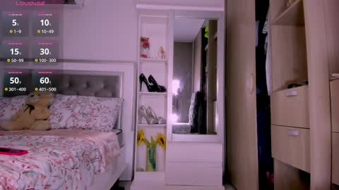 carolina online show from 09/22/25, 01:29