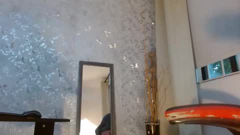 samanta online show from 11/05/25, 11:32