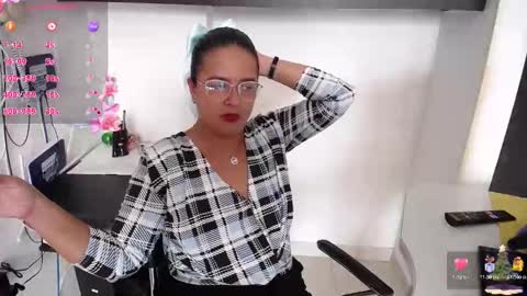 SAMANTA OWEN online show from 12/29/24, 03:13