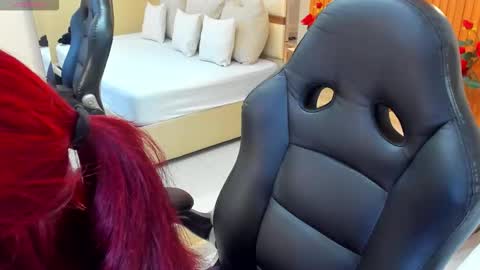 samantha   online show from 12/20/25, 08:38