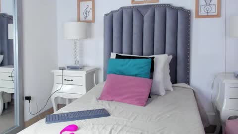  samanta  online show from 01/28/25, 02:53