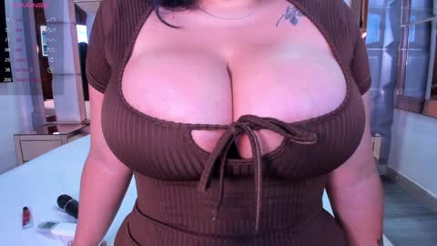 S A M A N T A   online show from 01/16/25, 06:35