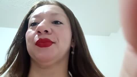 Snapshot of samantha0527 chatting on 03/03/26, 05:24 Samanta online show from 03/03/26, 05:24