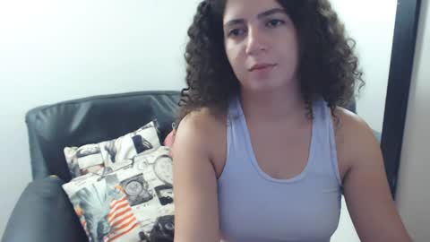 Snapshot of samantha2girl chatting on 12/07/24, 10:45 samantha online show from 12/07/24, 10:45