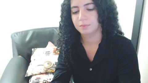 Snapshot of samantha2girl chatting on 12/24/24, 10:01 samantha online show from 12/24/24, 10:01