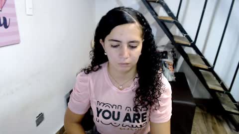 Snapshot of samantha2girl chatting on 02/08/25, 09:25 samantha online show from 02/08/25, 09:25