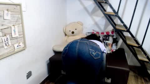Snapshot of samantha2girl chatting on 02/26/25, 11:59 samantha online show from 02/26/25, 11:59