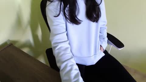 Snapshot of samantha_699 chatting on 12/22/25, 06:05 samantha_699 online show from 12/22/25, 06:05