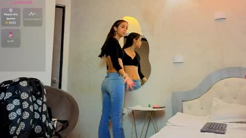 samantha_and_bastian online show from 03/26/26, 03:45