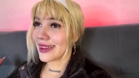 Snapshot of samantha_browwnn chatting on 11/06/25, 02:07 samantha_browwnn online show from 11/06/25, 02:07