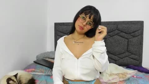 Snapshot of samantha_cherry__ chatting on 03/20/26, 09:30 samantha cherry online show from 03/20/26, 09:30