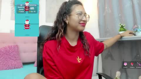 Snapshot of samantha_fox8 chatting on 12/16/25, 11:15 online show from 12/16/25, 11:15