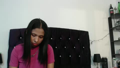 Snapshot of samantha_fox_squirt chatting on 12/30/24, 09:29 lizzy online show from 12/30/24, 09:29