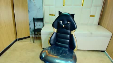 Sami online show from 04/17/26, 02:47