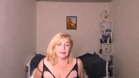 Samantha online show from 07/19/26, 11:08