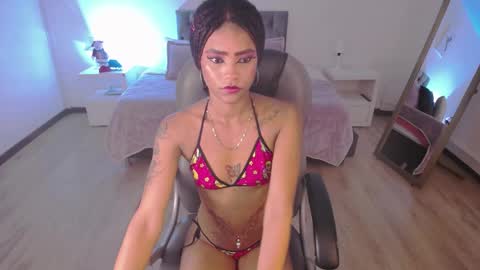 Snapshot of samantha_spike chatting on 12/04/24, 01:09 Samantha online show from 12/04/24, 01:09