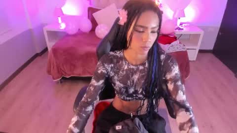 Samantha online show from 02/16/26, 08:05