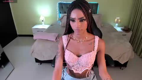 Samantha online show from 06/17/26, 01:30
