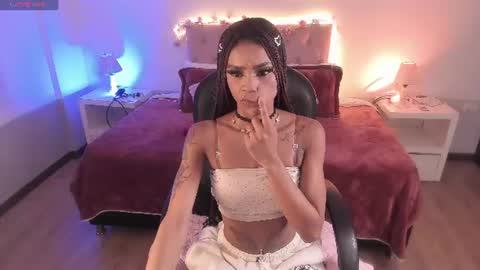Snapshot of samantha_spike chatting on 07/16/26, 07:53 Samantha online show from 07/16/26, 07:53