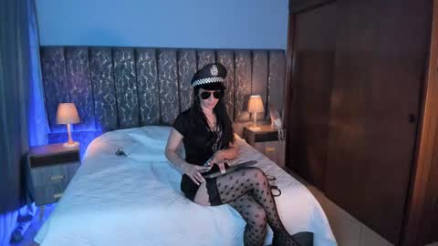 samantha_velle online show from 03/17/26, 02:05