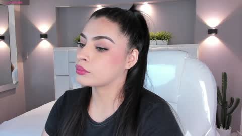  Samanthaa online show from 02/01/25, 03:30