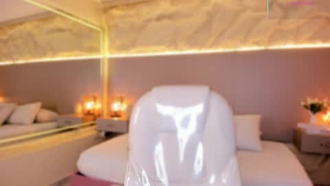  Samanthaa online show from 05/25/26, 12:00