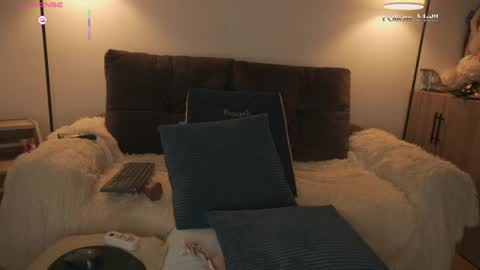 samantha online show from 04/28/26, 02:27